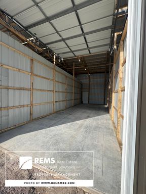 14' x 40' Indoor Storage Space