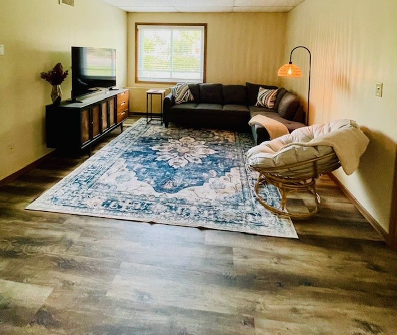 Sun Prairie Apartment: 605 Chase Boulevard