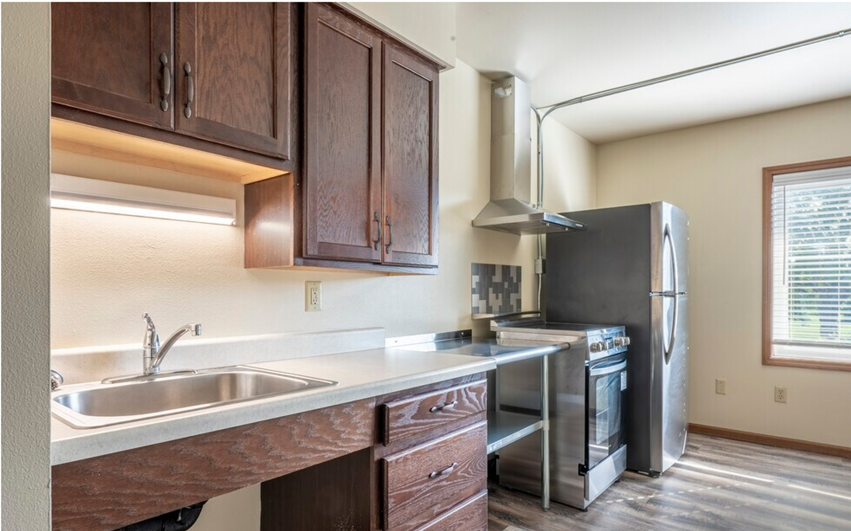 Sun Prairie Apartment: 605 Chase Boulevard