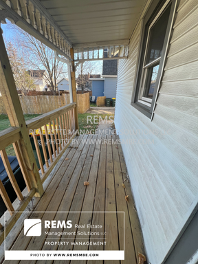420 N Pine Street #2, Reedsburg