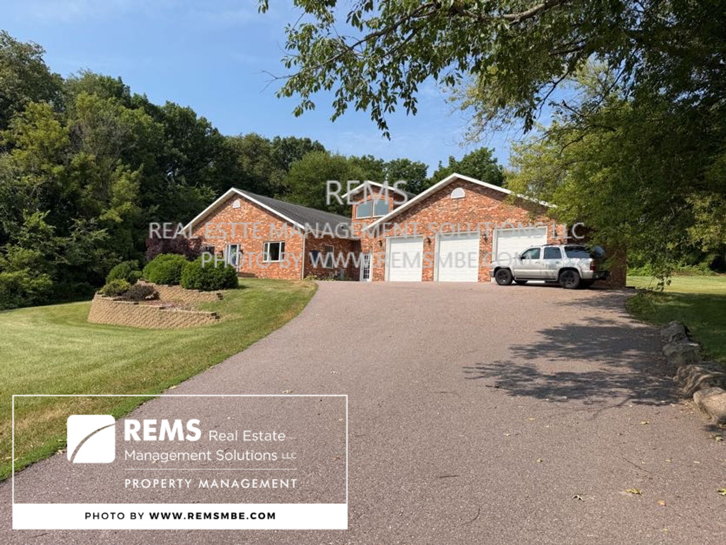 Portage House: N4513 Trillium Court