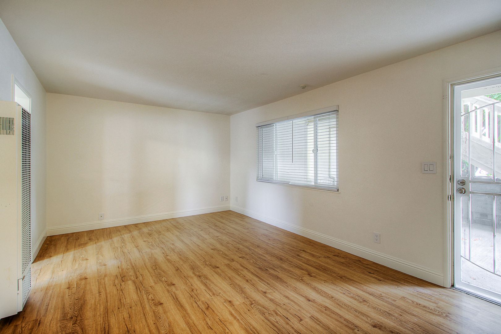 Santa Rosa Apartment: 901 Link Lane