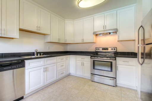 Renovated 2x1 - Granite, stainless-steel and more! – photo 1