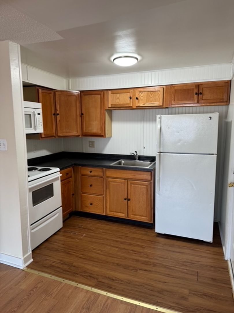 Indianapolis Apartment: 3575 Evergreen Ave