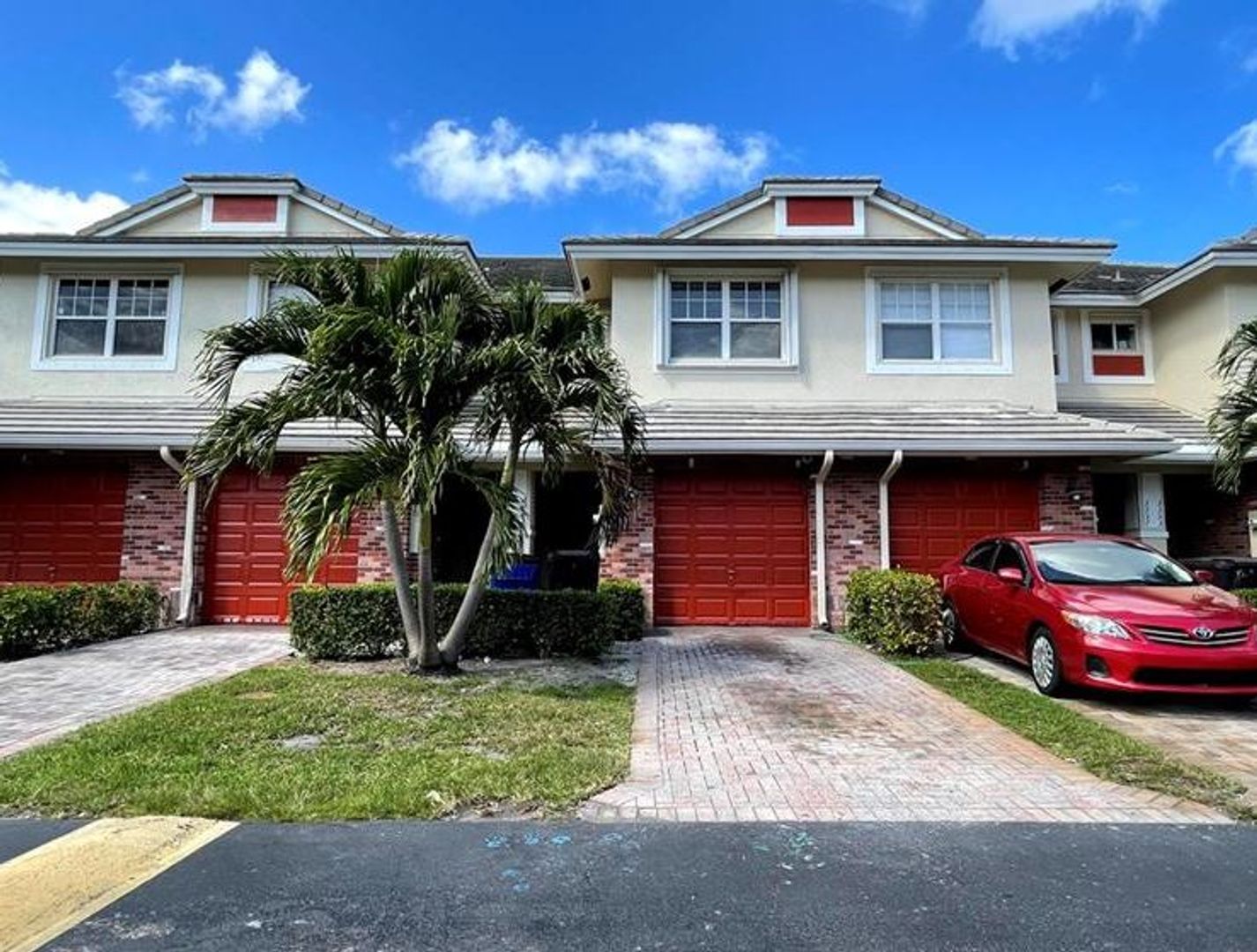 Lauderdale Lakes House: 3361 NW 29 Court
