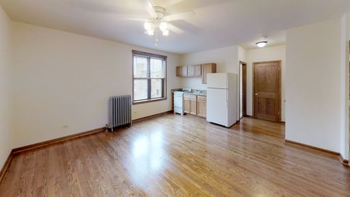 Immaculate Albany Park Studio Available August 1, 2026 – photo 1