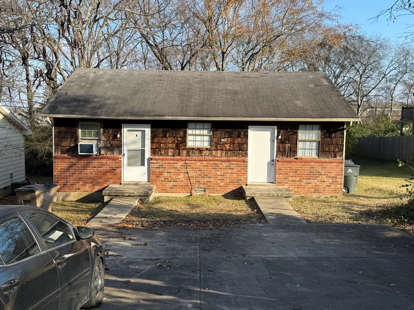 Nashville Apartment: 2303 Burns St