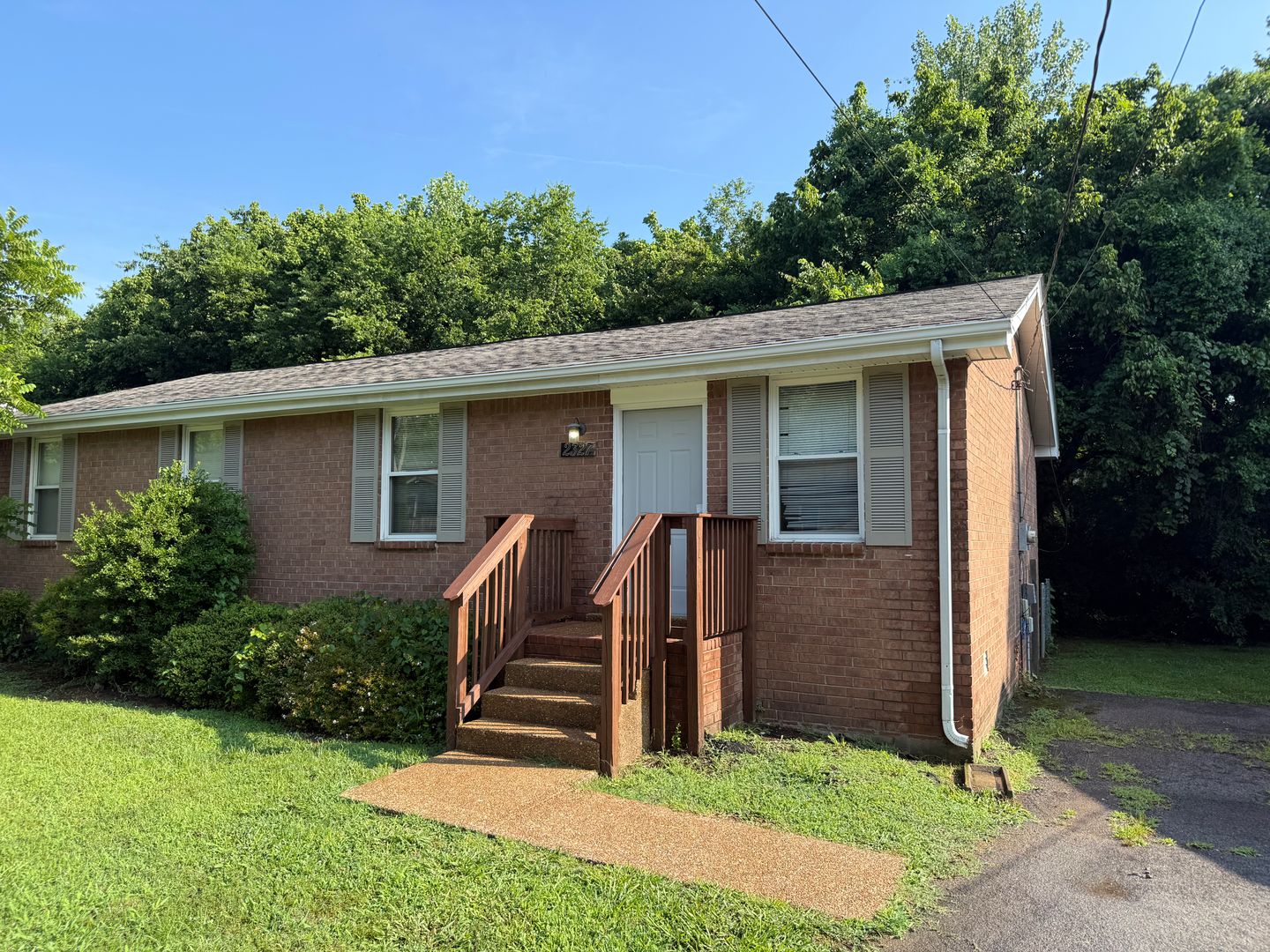 Nashville House: 2327 Cooper Terrace