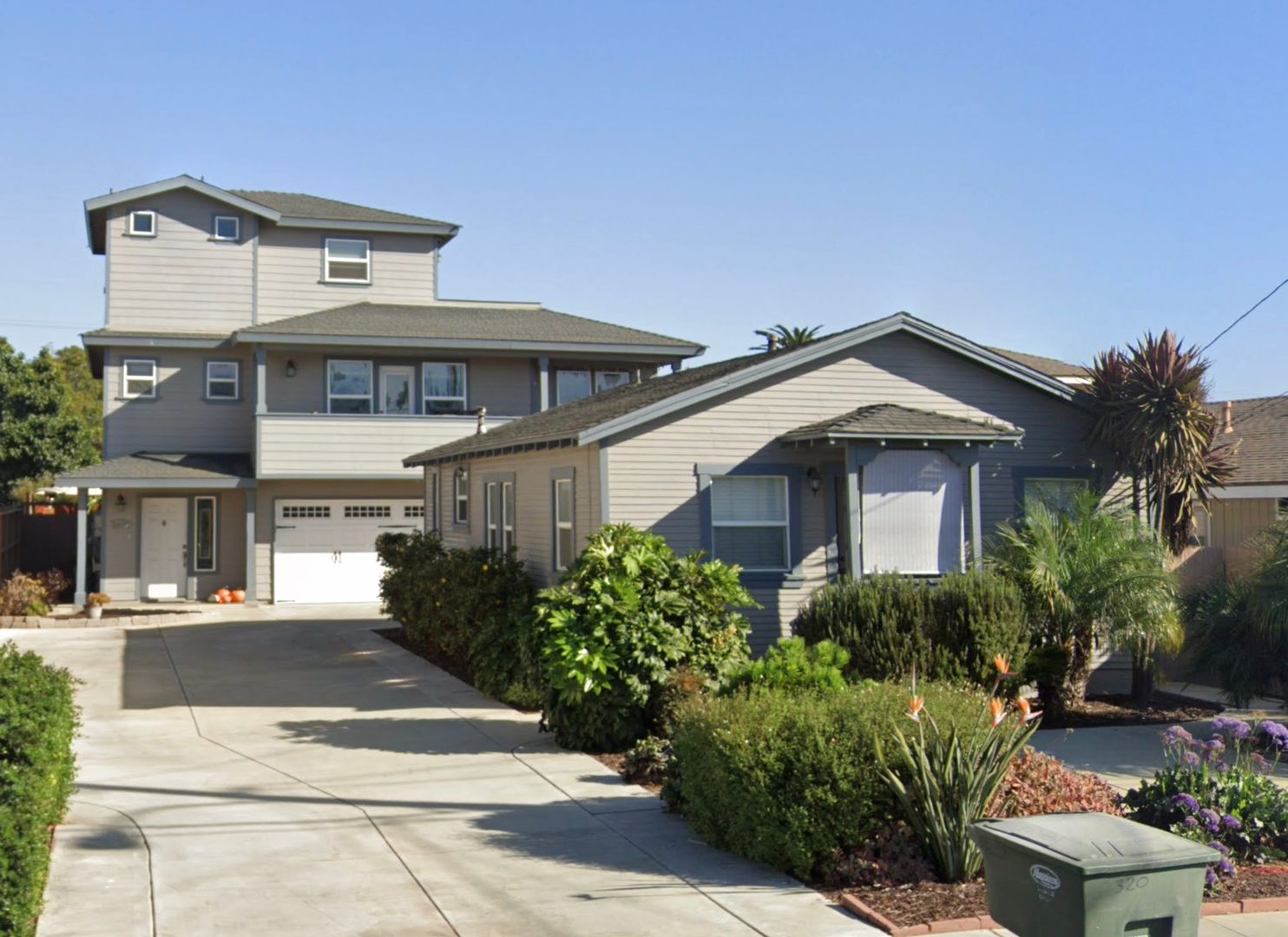 Ventura Apartment: 322 Arcade Dr.