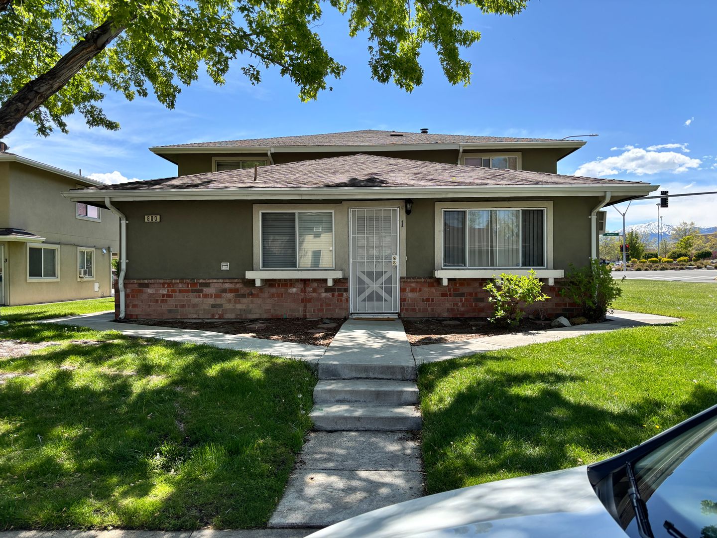 Reno House: 800 Jamaica Ave Apt 1