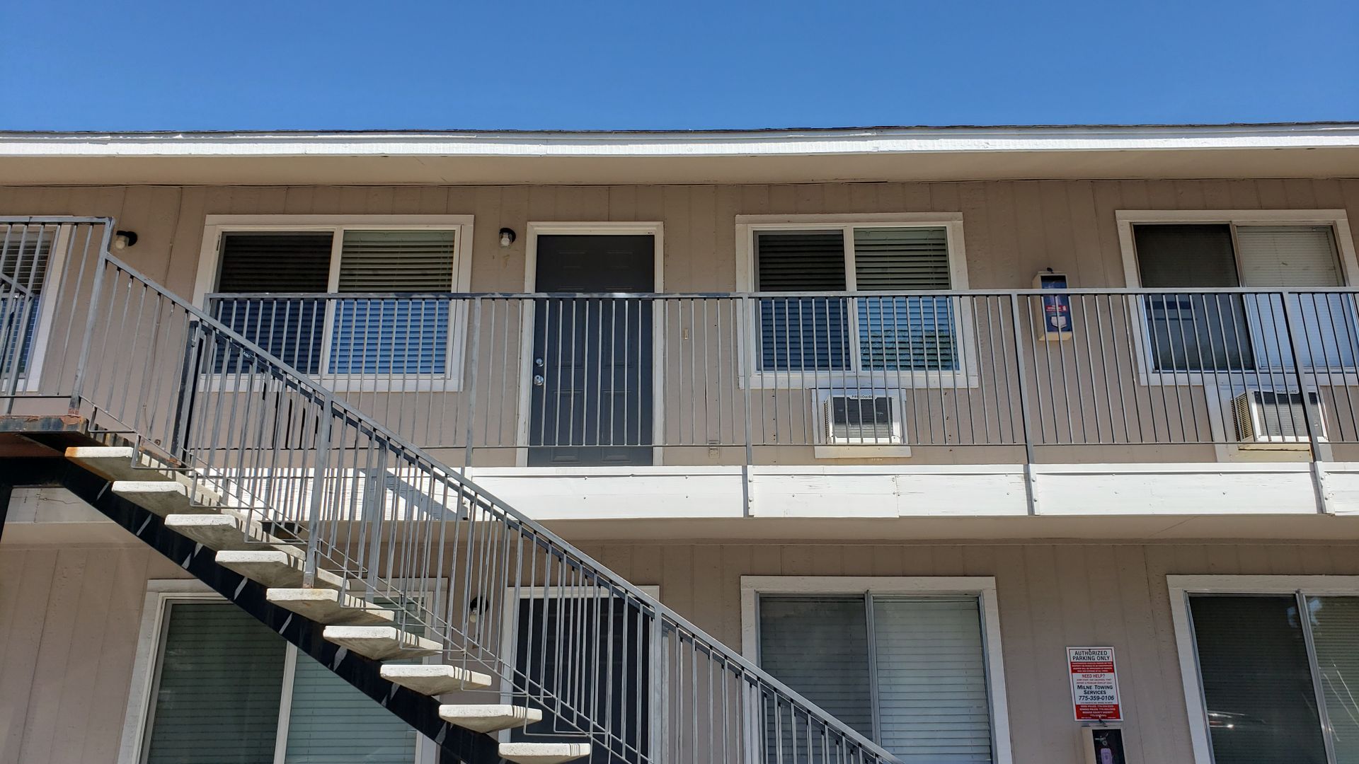 Reno Apartment: 3040 Berrum Place