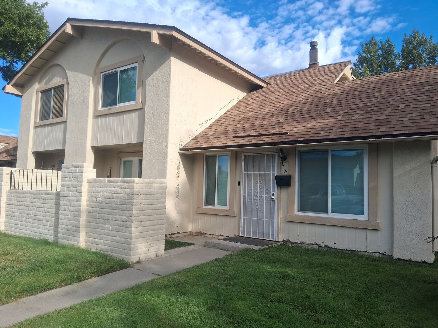 Carson City House: 14 Condor Circle