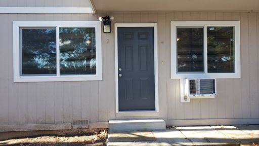 ***1/2 OFF THE FIRST MONTHS RENT TO QUALIFIED/APPROVED APPLICANTS WITH A 12 MONTH LEASE*** ONLY $1,395 PER MONTH FOR THIS REMODELED UNIT – photo 1