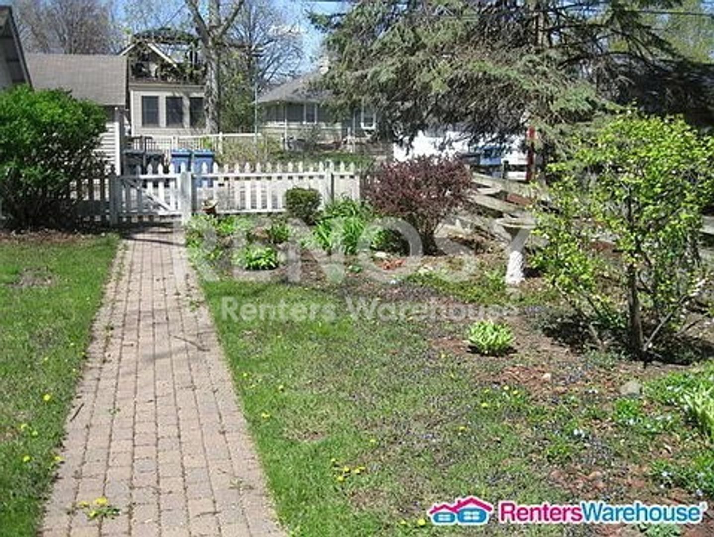 Marketplace Property