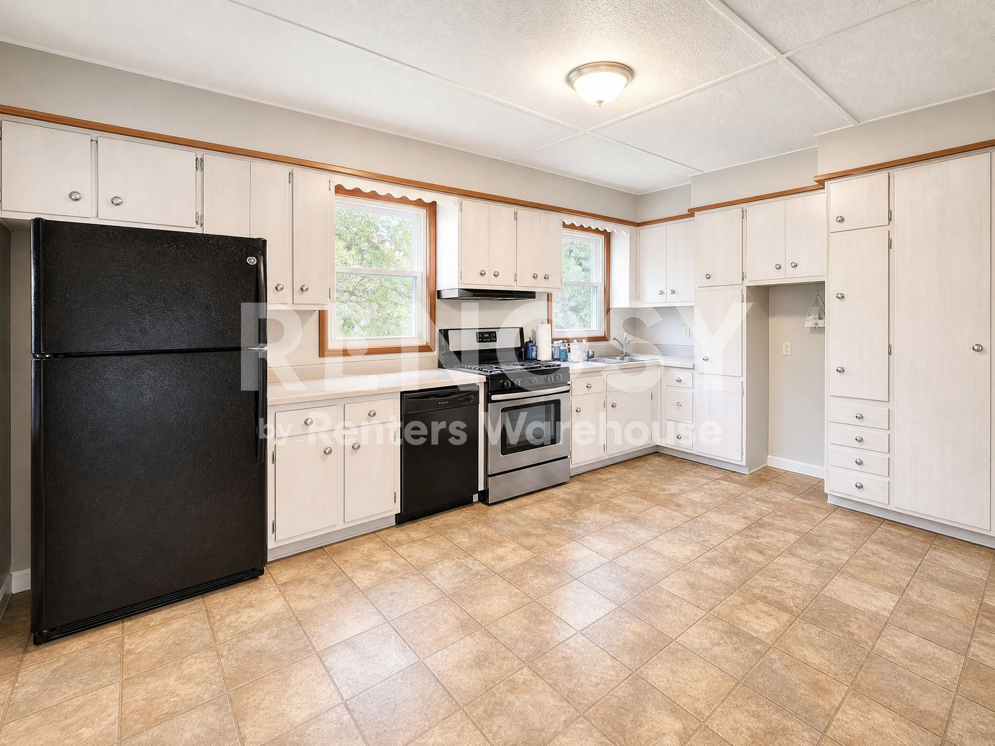 Marketplace Property