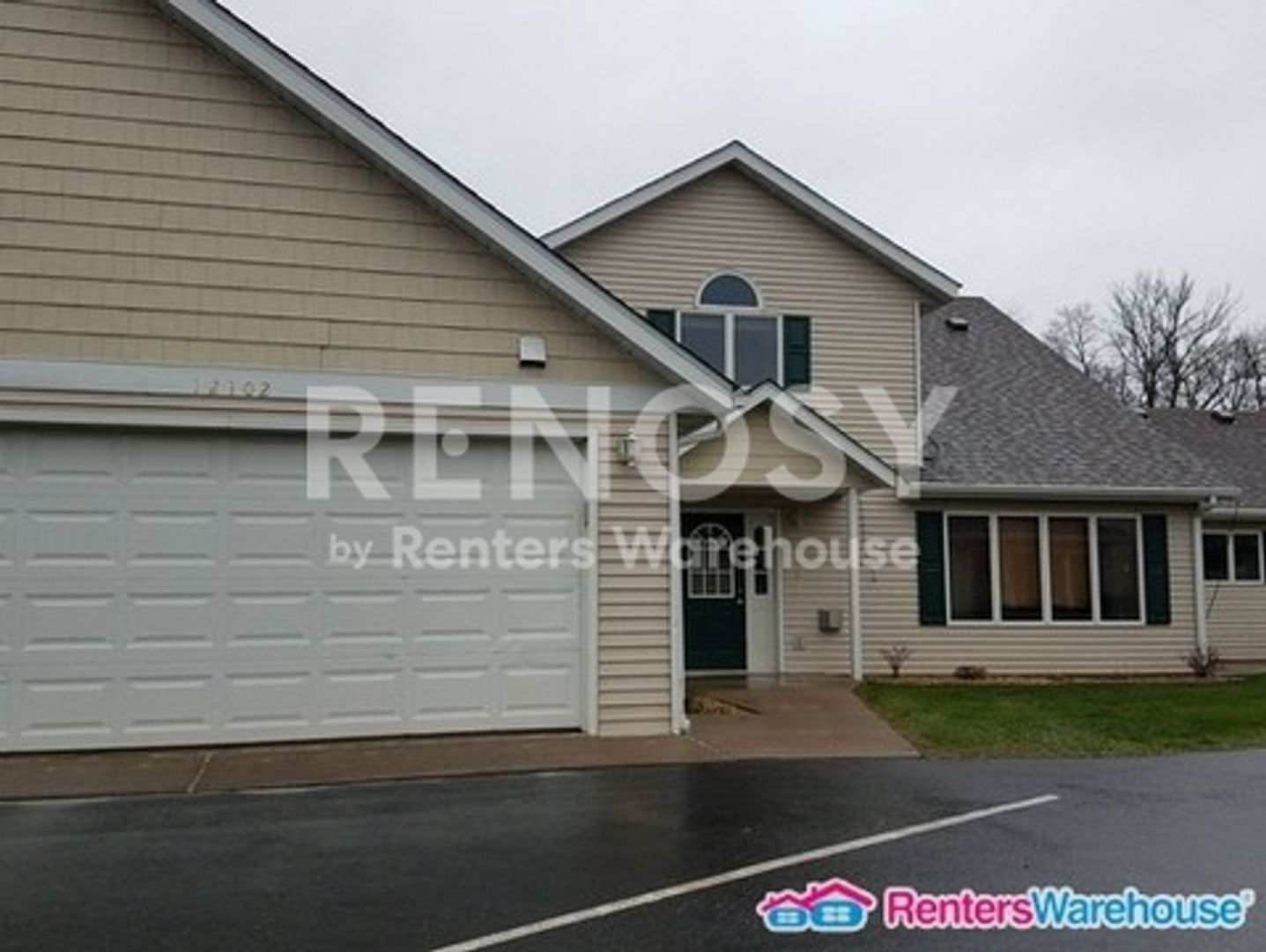 Blaine House: 8645 Eldorado St NE