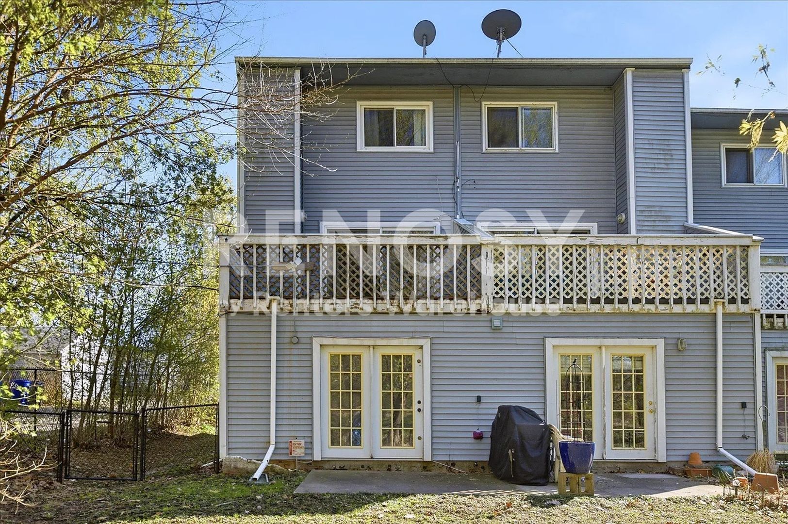 Marketplace Property