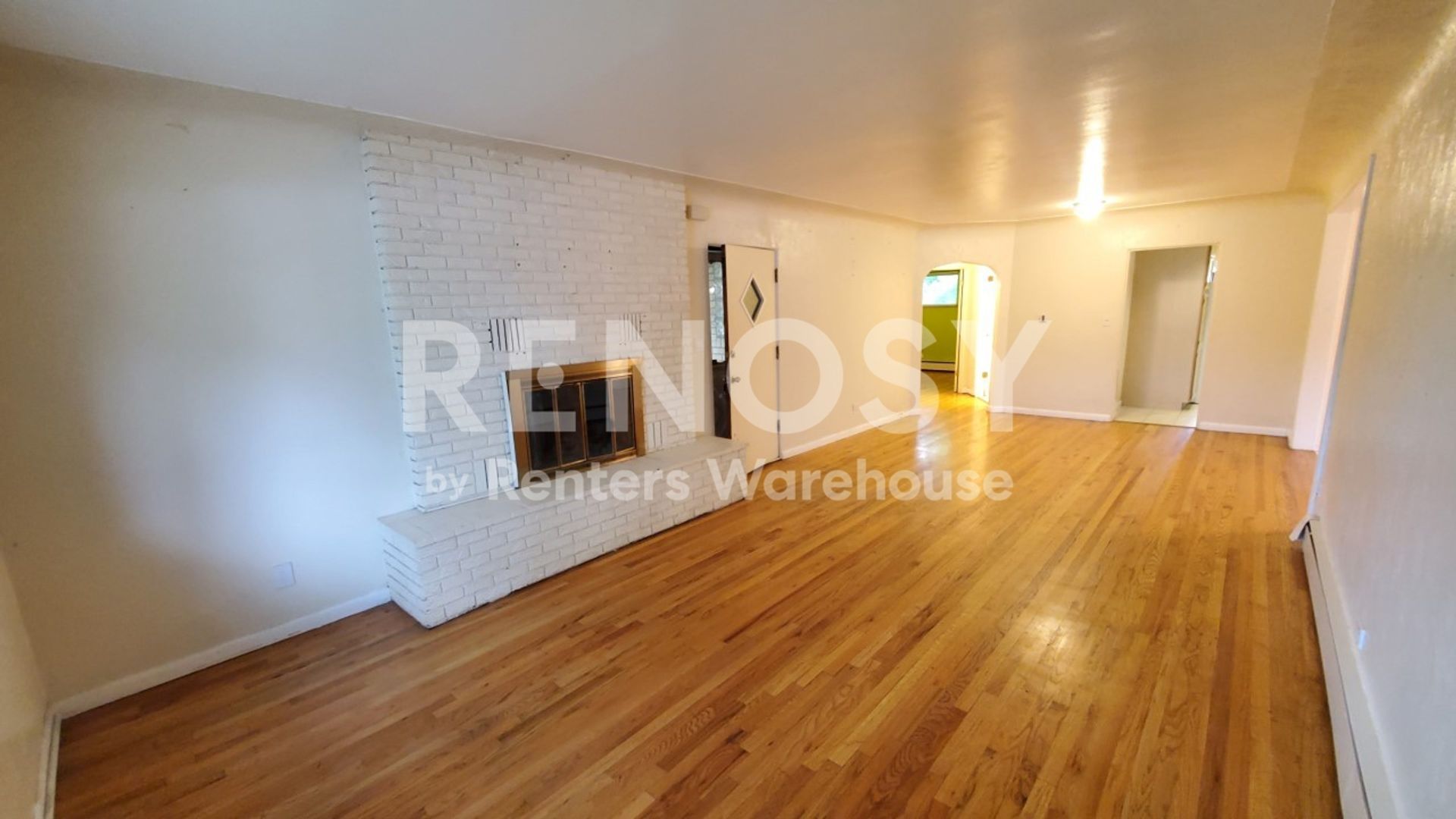 Denver House: 2225 S Cherry St