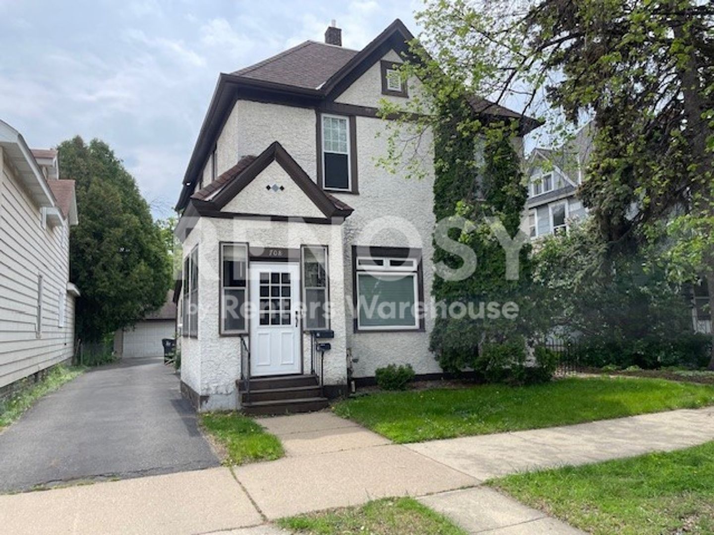 St Paul House: 708 Randolph Ave