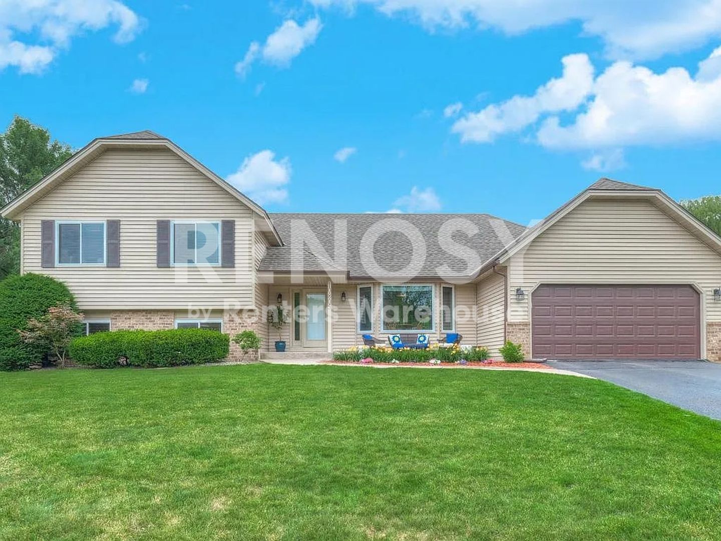 10805 46th Pl N property