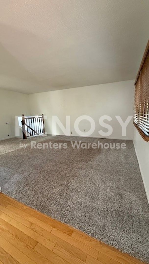 Marketplace Property