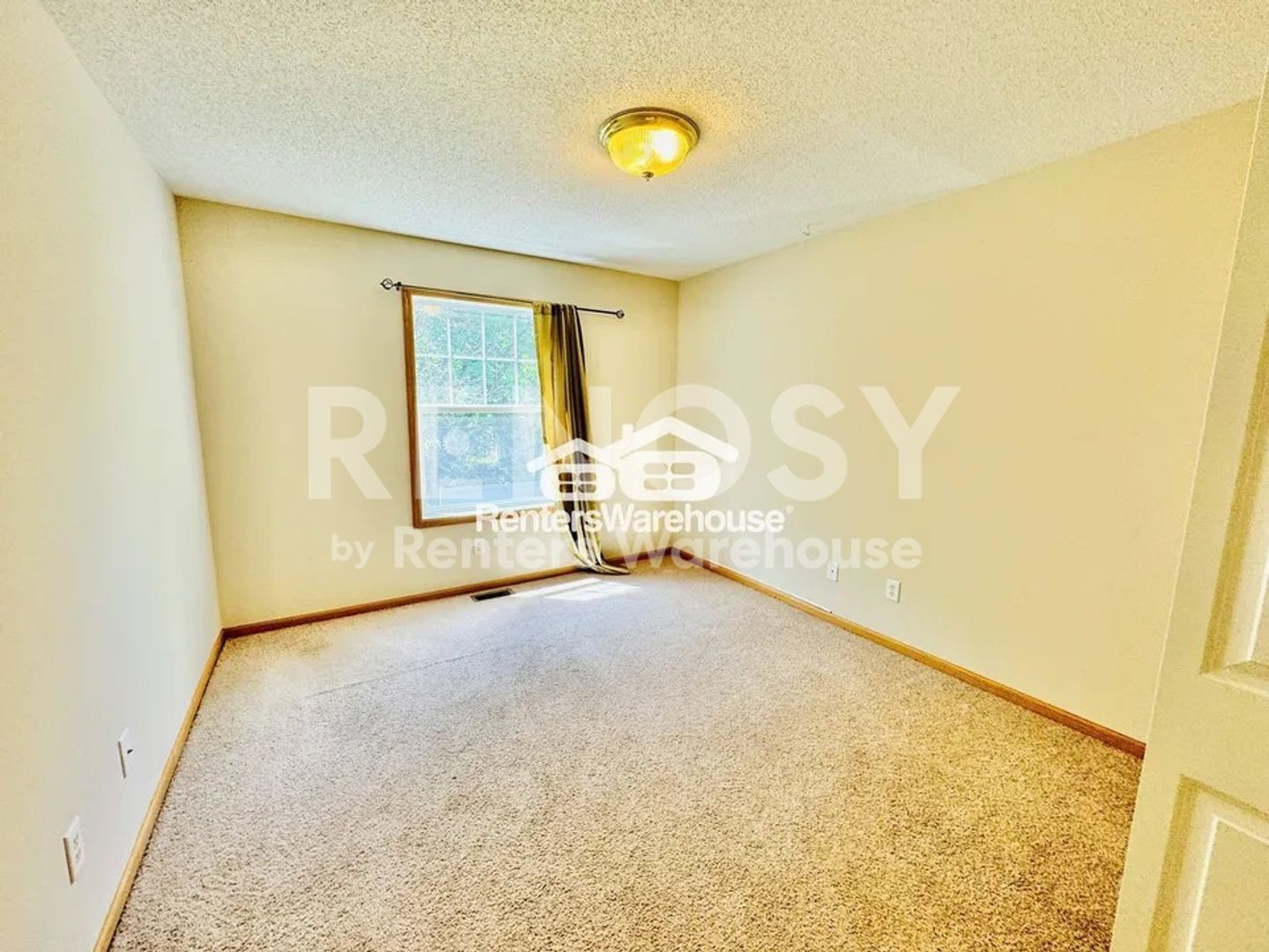Marketplace Property