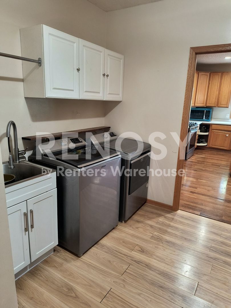 Marketplace Property
