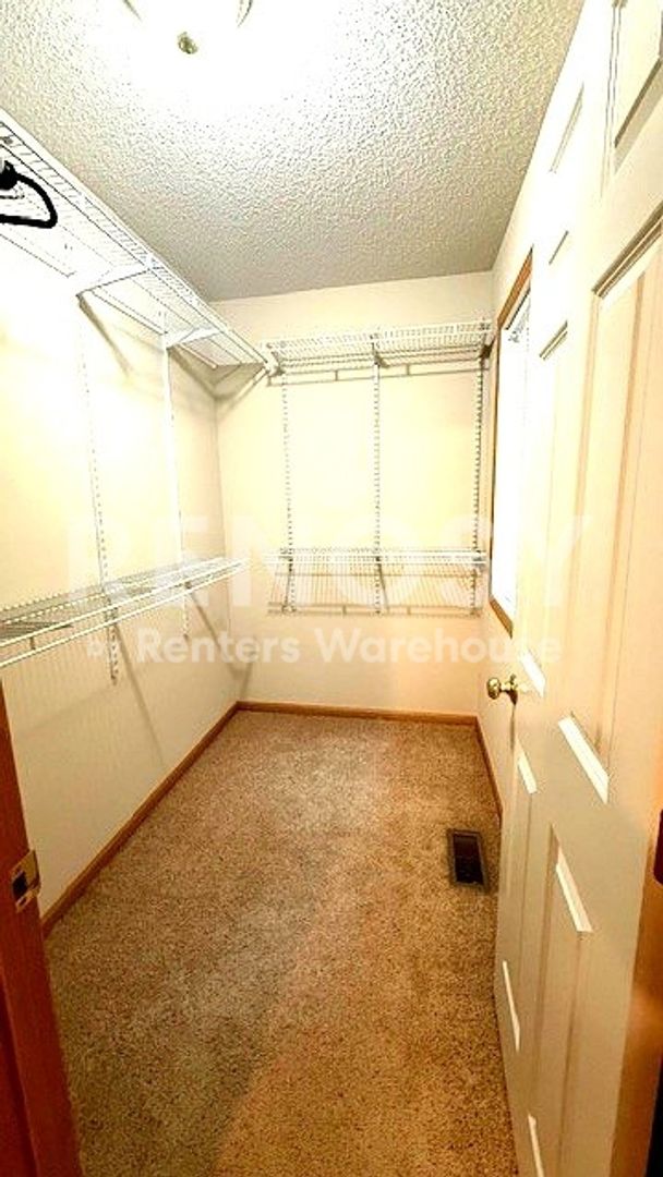 Marketplace Property