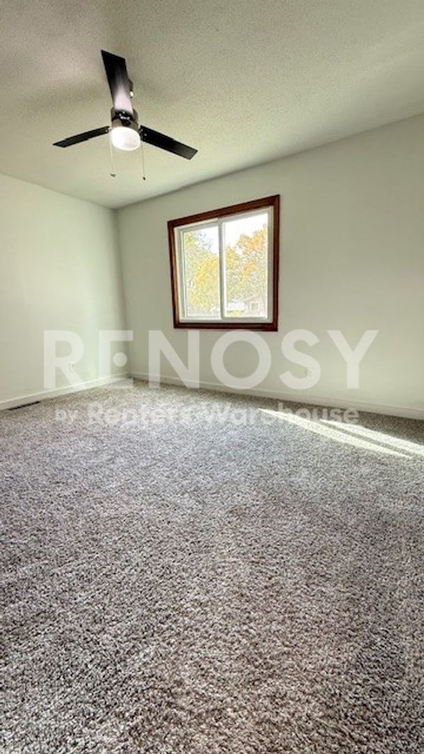Marketplace Property