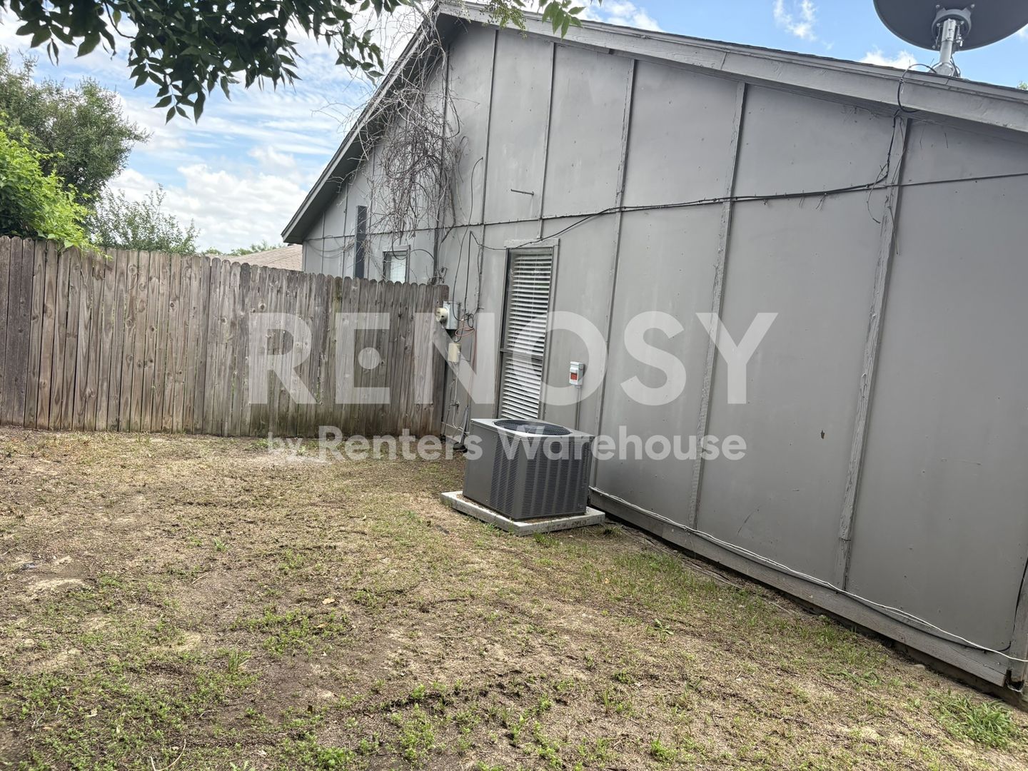 Fort Worth House: 10258 Maverick Dr