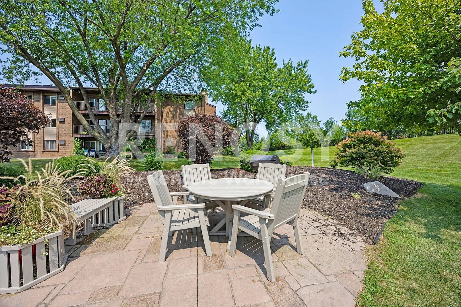 Marketplace Property