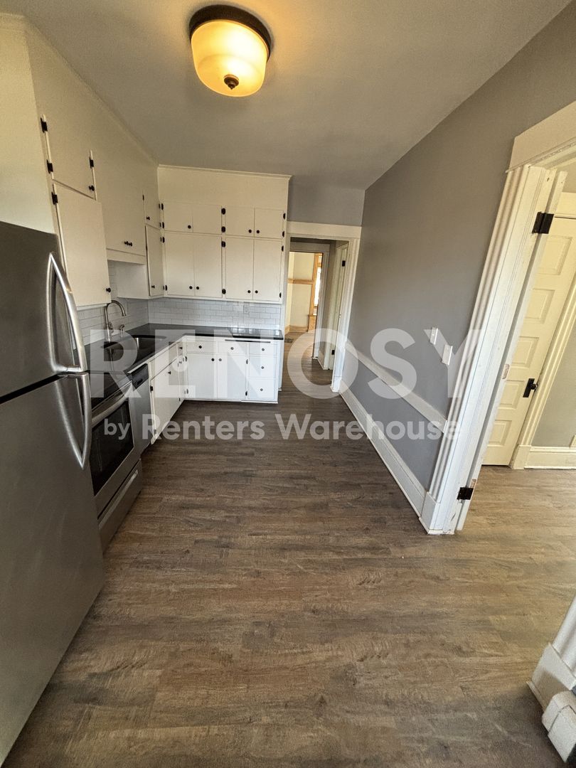 Marketplace Property