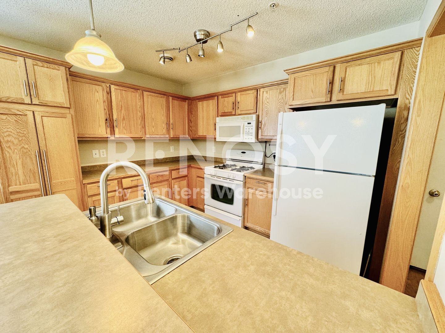 Marketplace Property