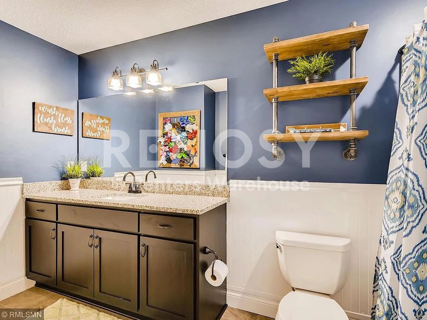 Marketplace Property