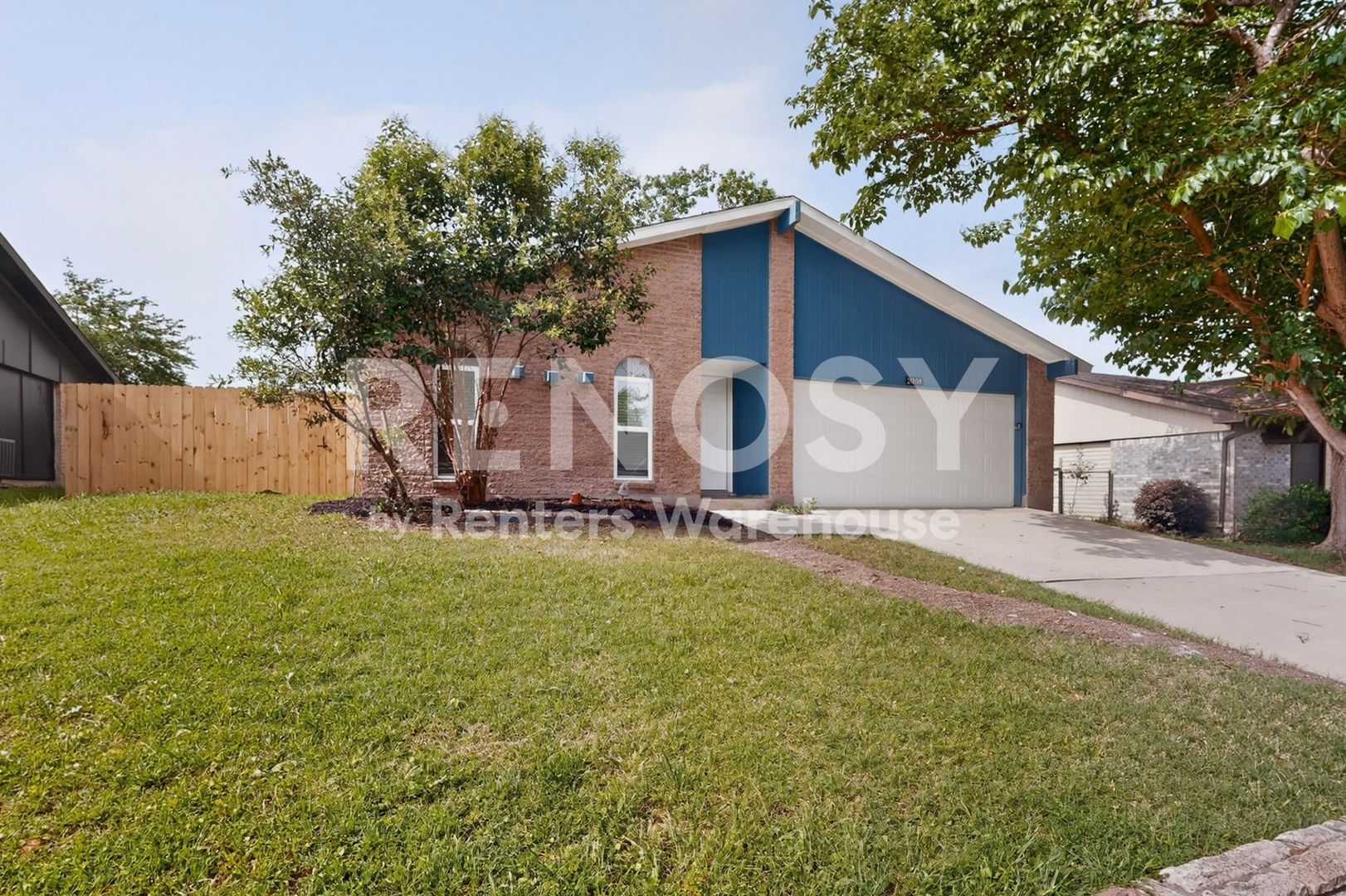 Carrollton House: 2018 Rose Hill Rd