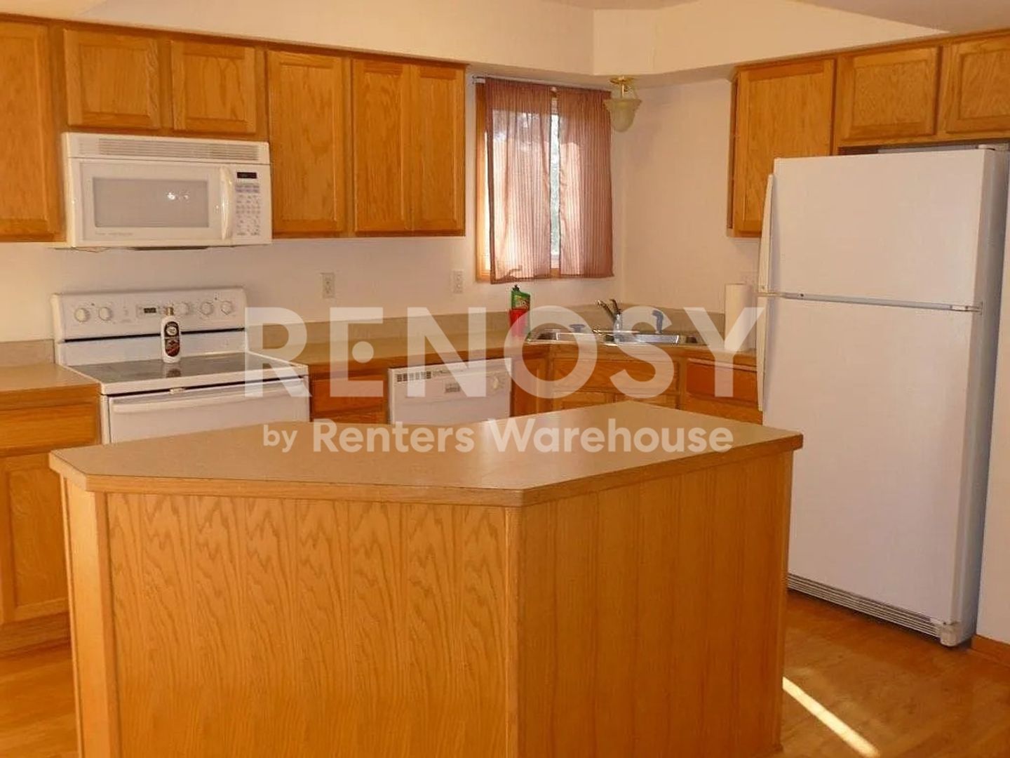 Marketplace Property