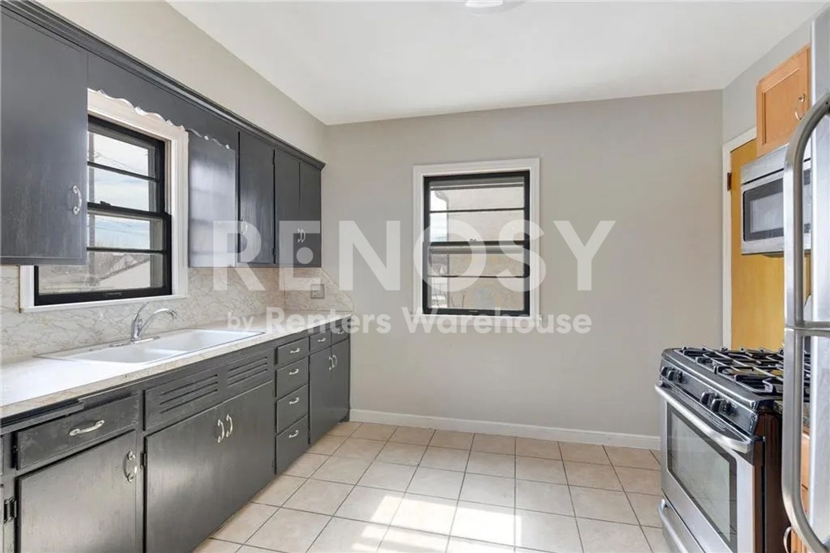 Marketplace Property