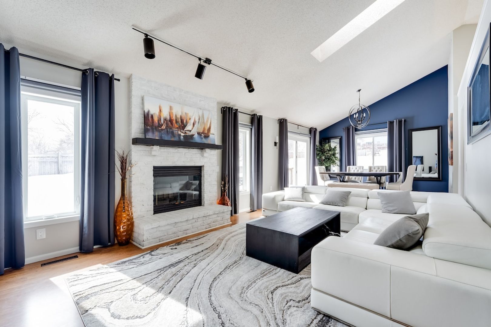Marketplace Property