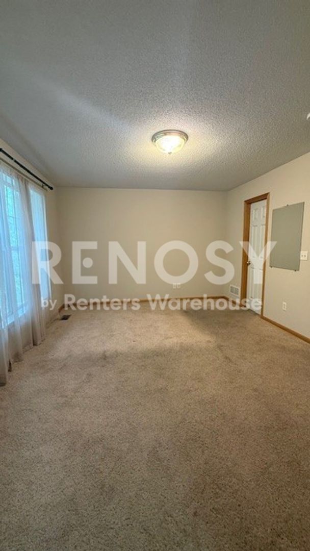 Marketplace Property