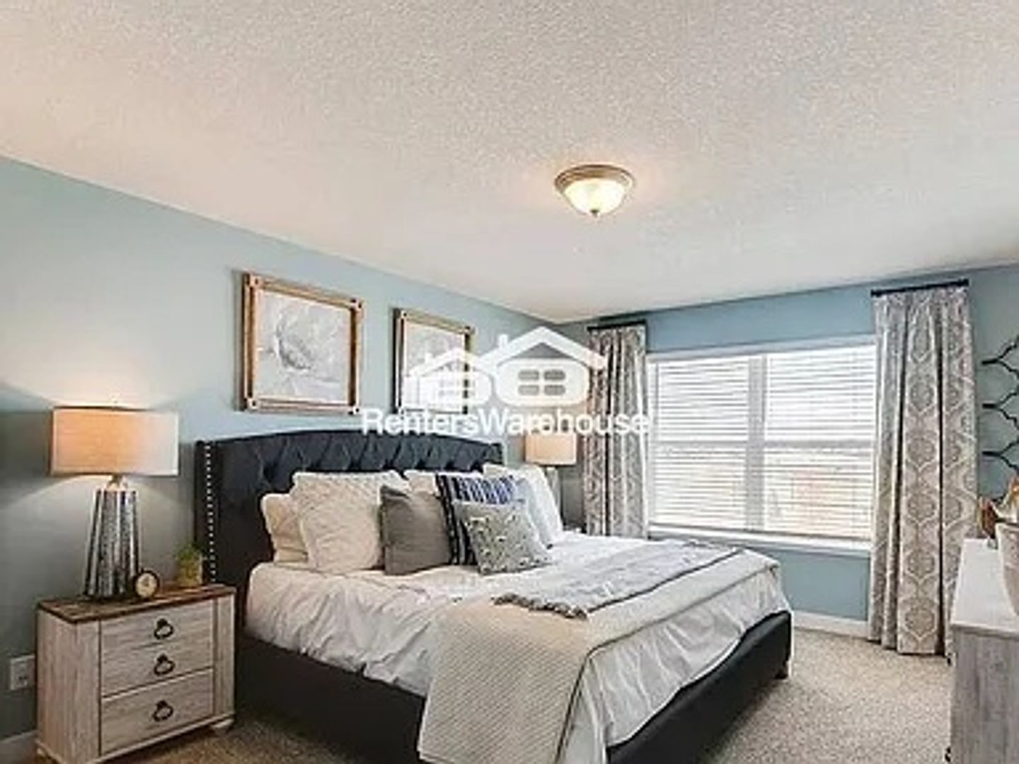Marketplace Property