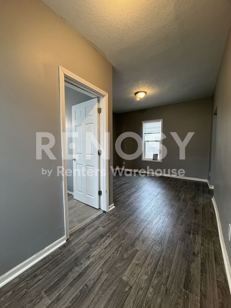 Marketplace Property
