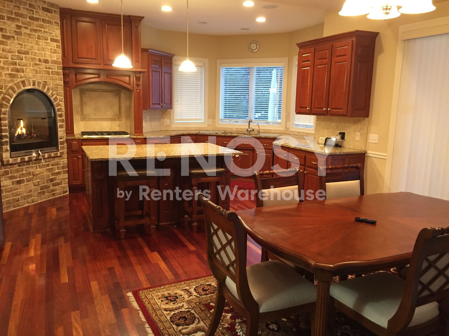 Marketplace Property