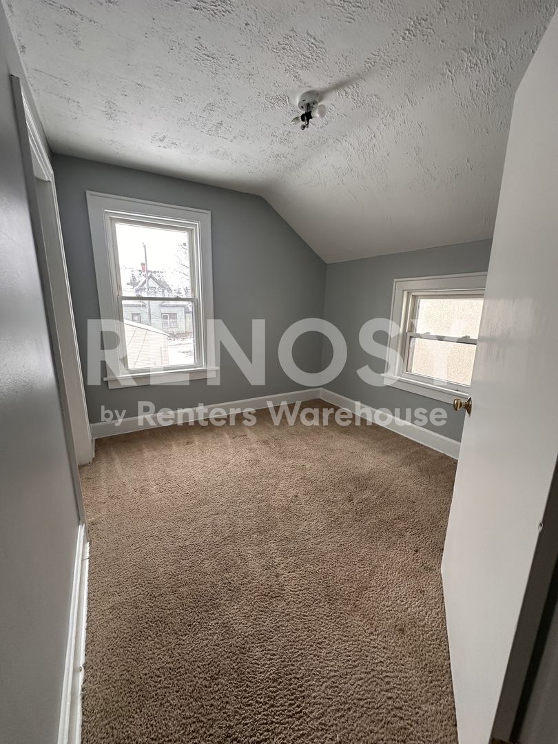 Marketplace Property
