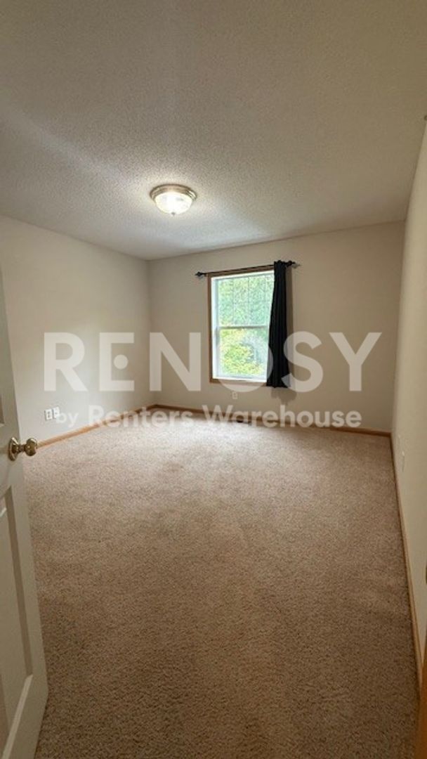 Marketplace Property