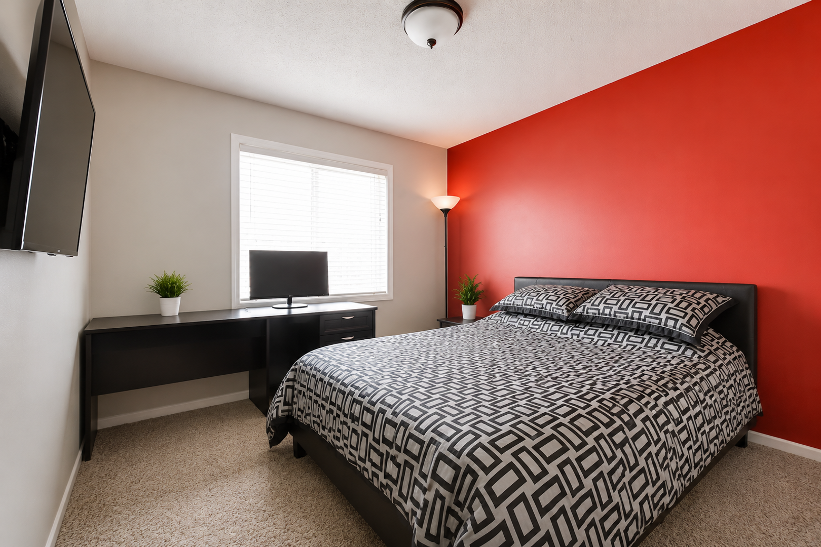 Marketplace Property