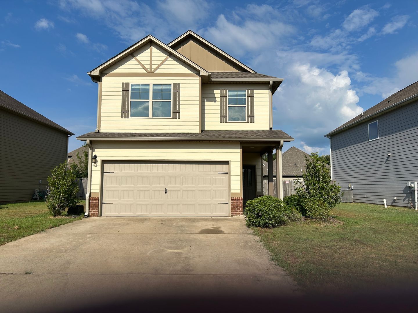 Mc Calla House: 5715 Cheshire Cove Cir