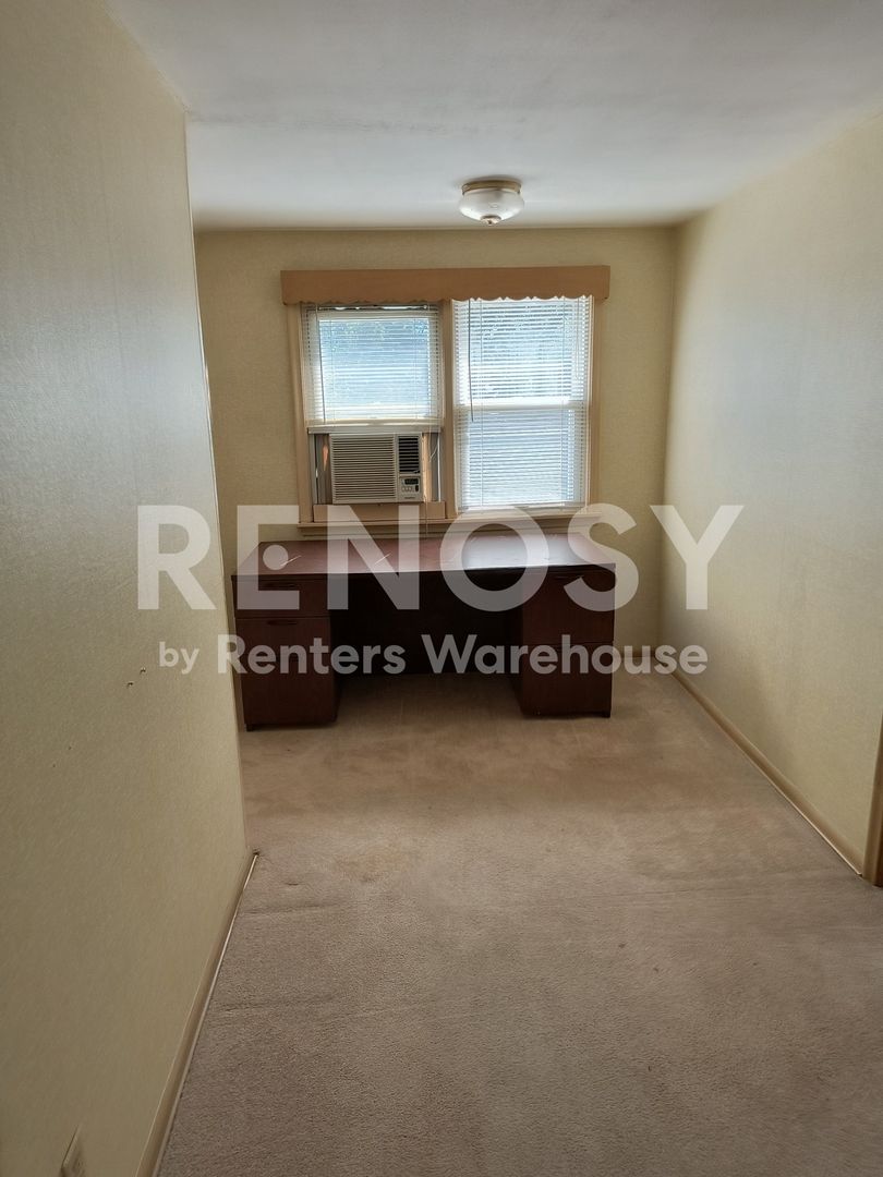 Marketplace Property