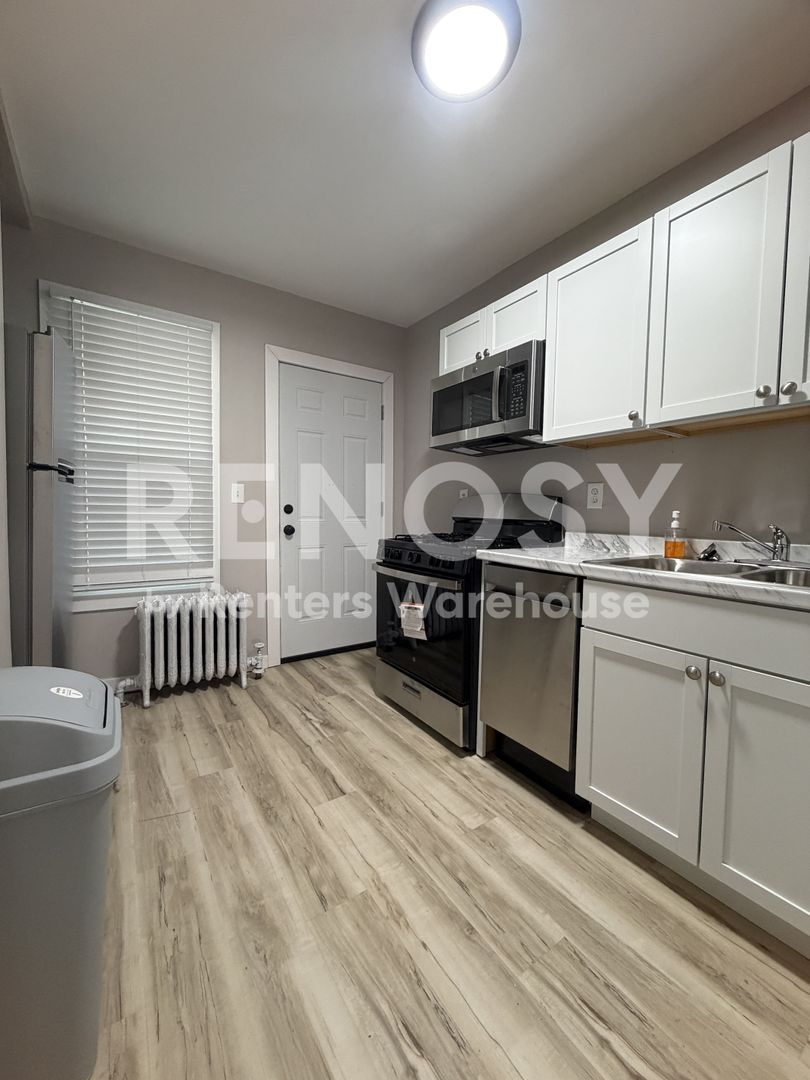 Marketplace Property