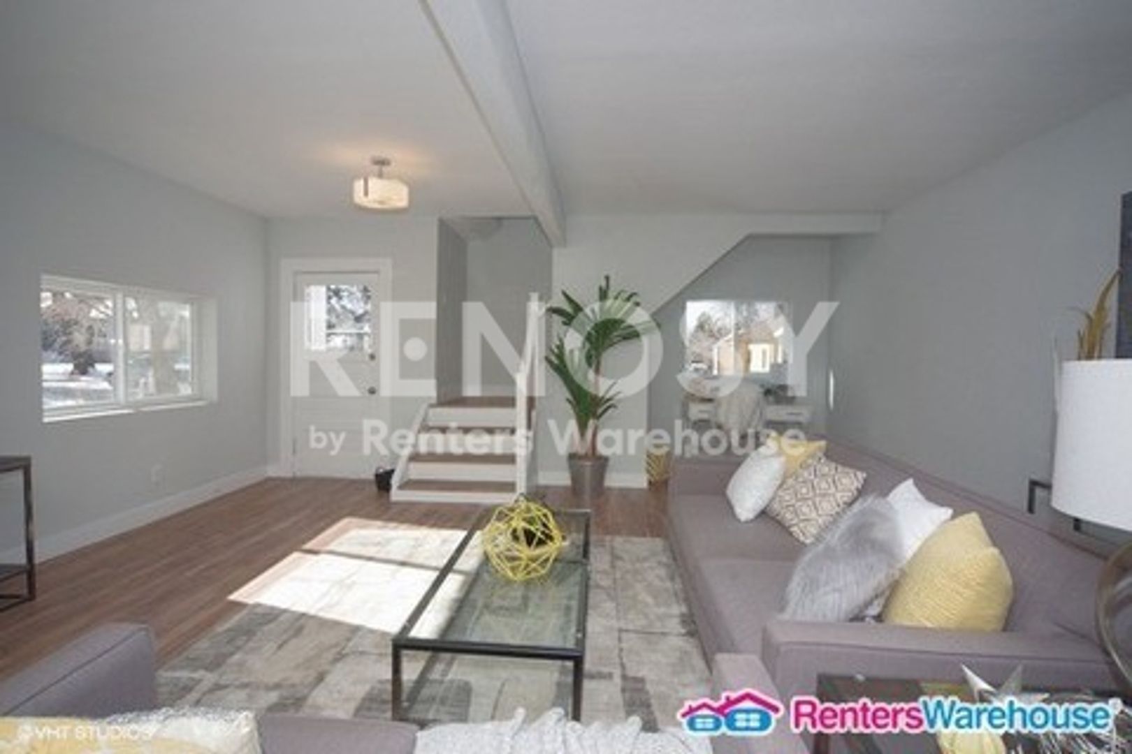 Denver House: 4142 Chase St