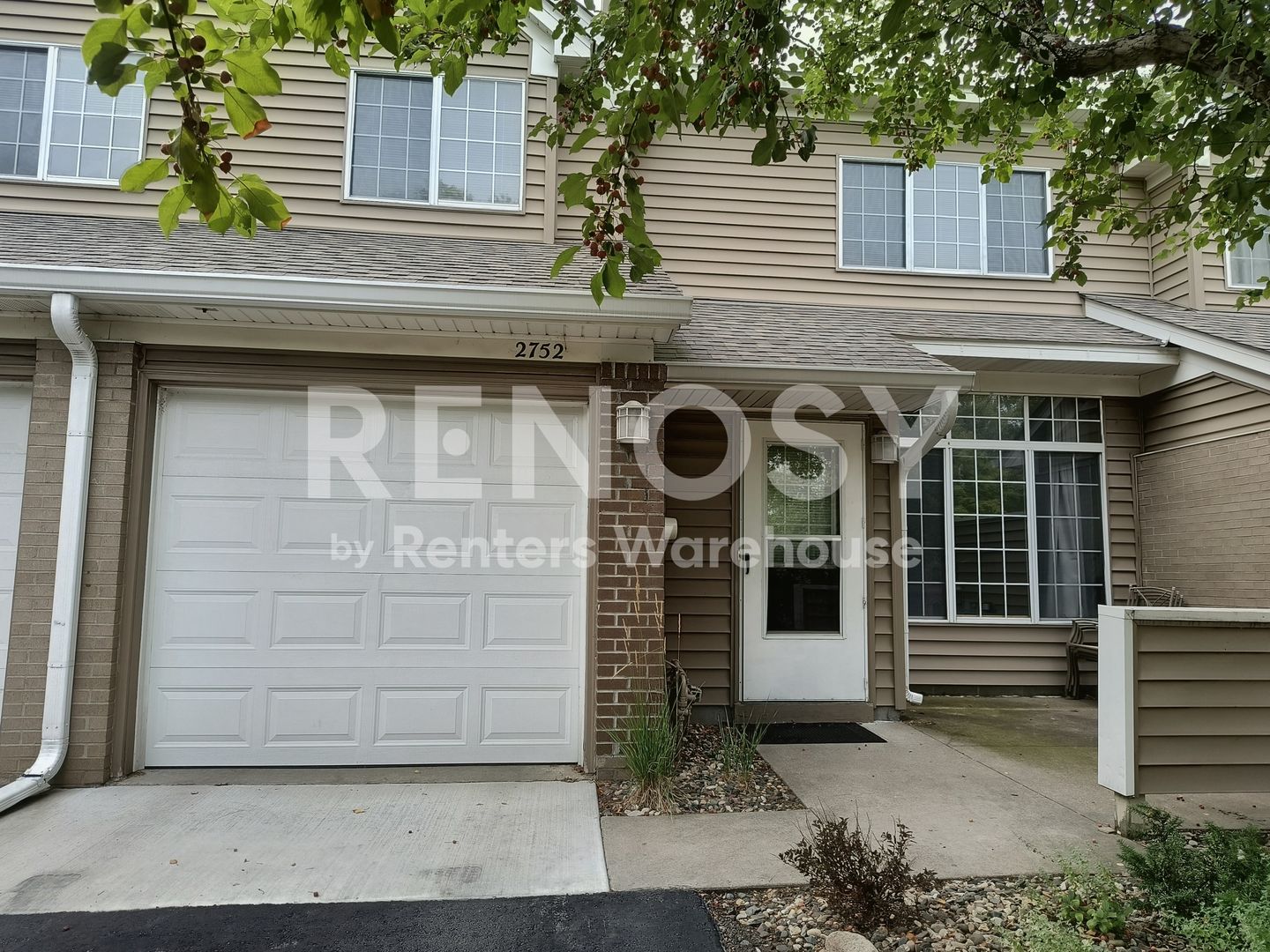 2752 Autumnwood Ln property